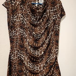 Women's Worthington animal print blouse. Size Large